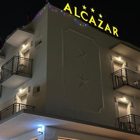 Hotel Alcazar Ρίμινι Εξωτερικό φωτογραφία