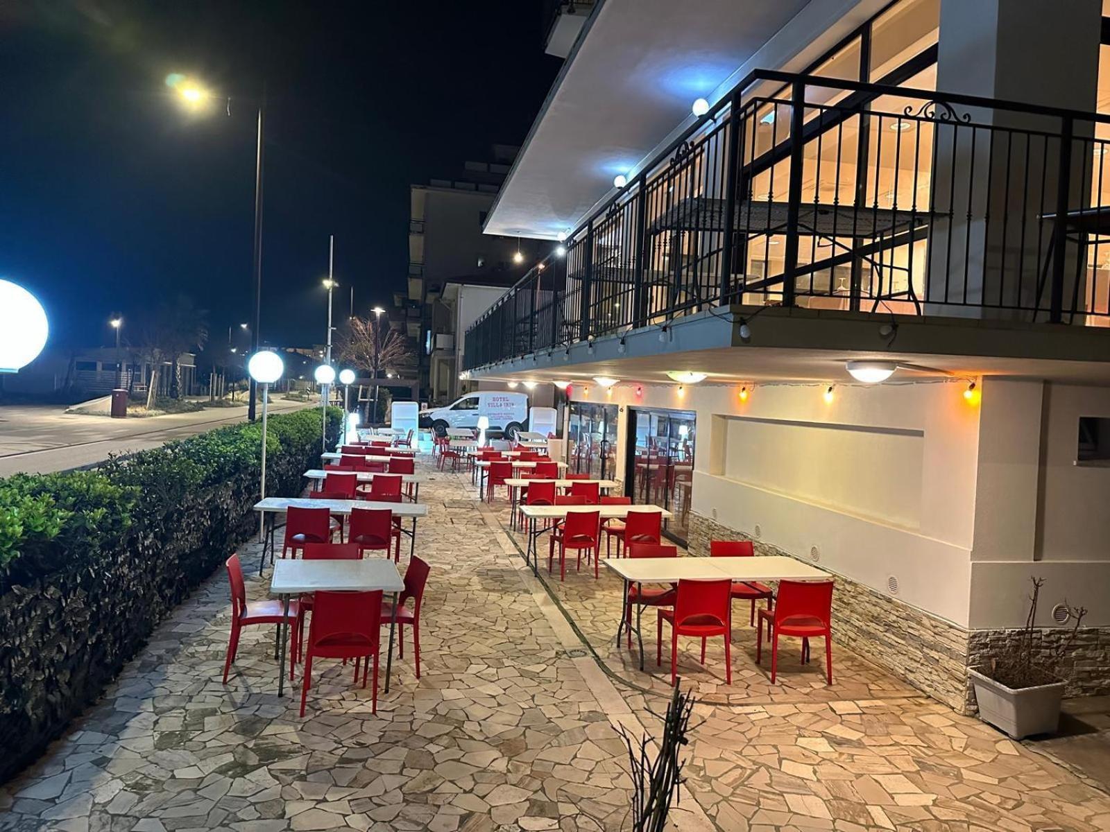 Hotel Alcazar Ρίμινι Εξωτερικό φωτογραφία