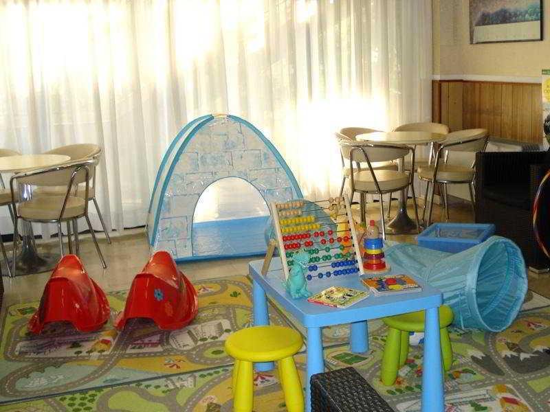 Hotel Alcazar Ρίμινι Εξωτερικό φωτογραφία